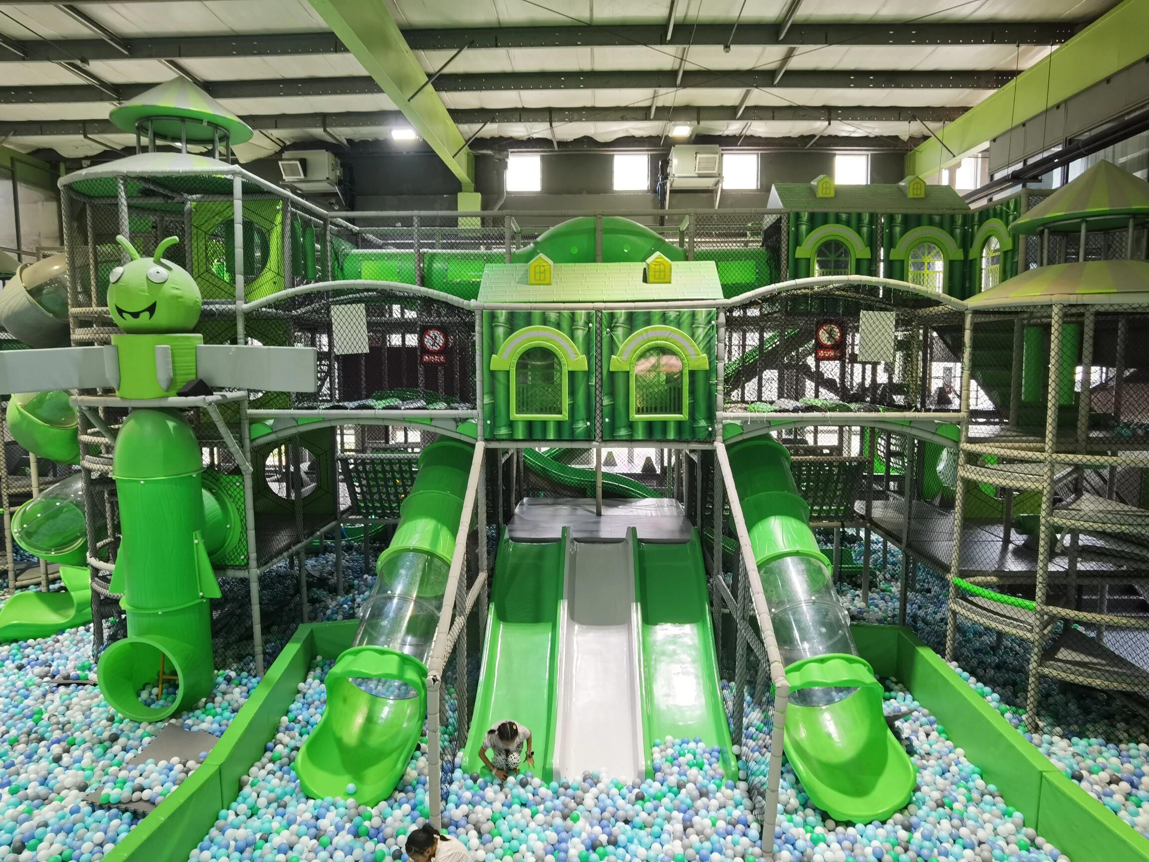 儿童淘气堡和蹦床乐园的市场分析