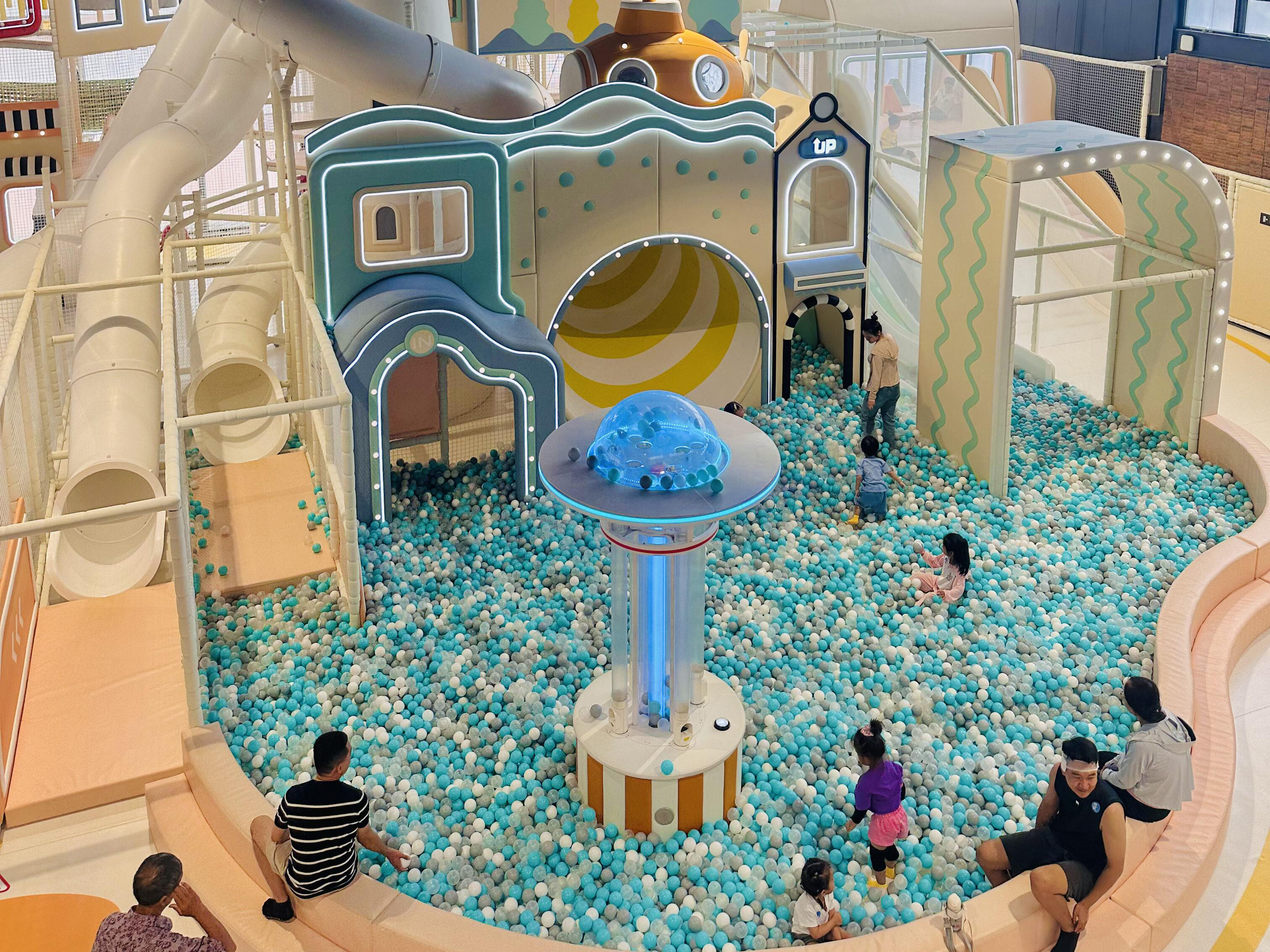 开家500平米室内游乐场多少钱？费用分析